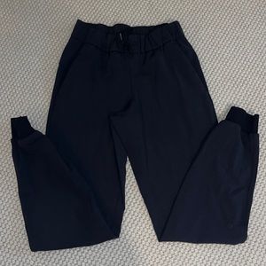 Size 2 lululemon joggers!